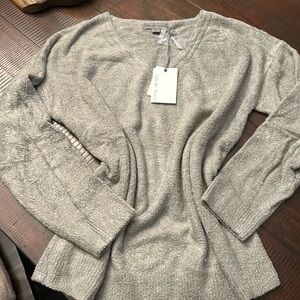 Barefoot Dreams Beach Rock Color Pullover, New with Tag